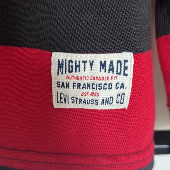 NWOT Classic Levi’s Pullover Shirt - Picture 3 of 4